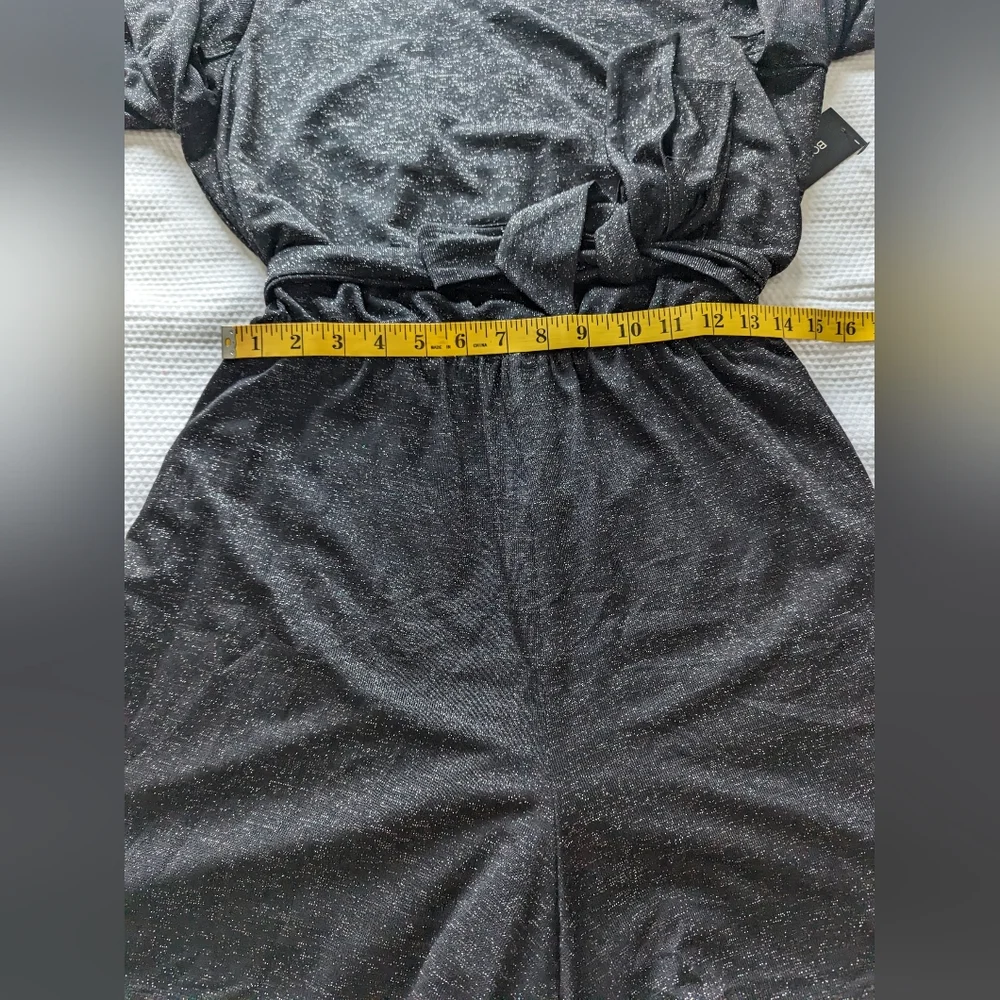 BCBG Paris Women's Sparkly Tied Waist Romper with Split Sleeves size L. - Picture 6 of 12